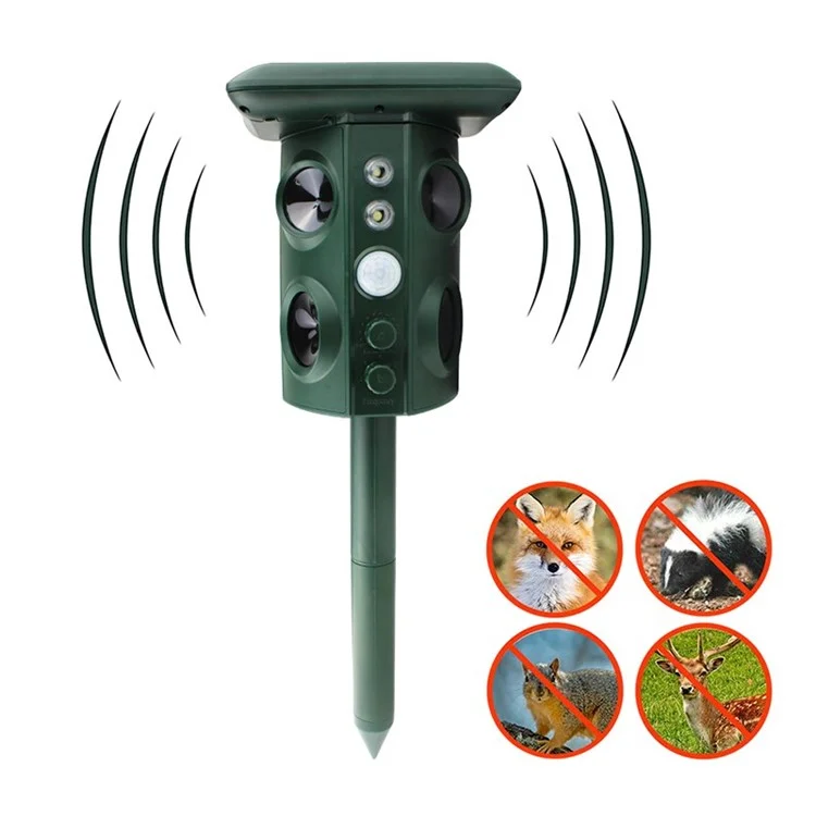 Outdoor Solar Ultrasonic Pest Animal Repeller Repellent Garden for Fox Deer Squirrels Skunk