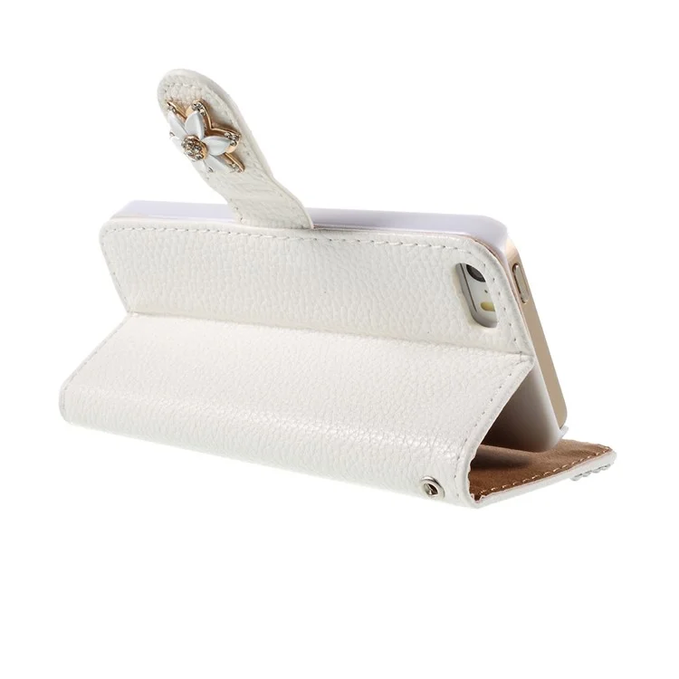 Elegant Bling Diamante Flower iPhone 5 Leather Cover Stand