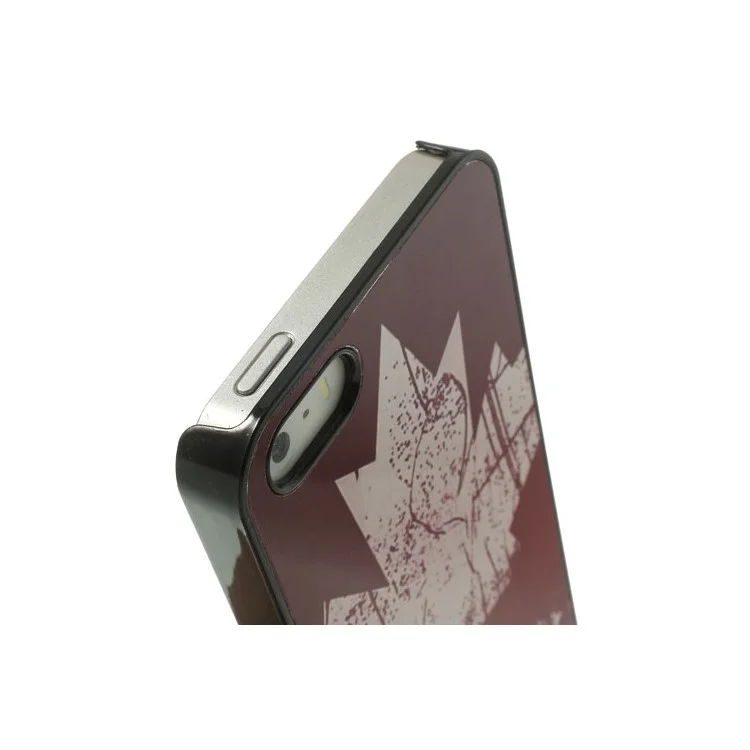 Canada Maple Leaf Retro Pattern Glossy Aluminum Hard PC Case for iPhone 5 5s
