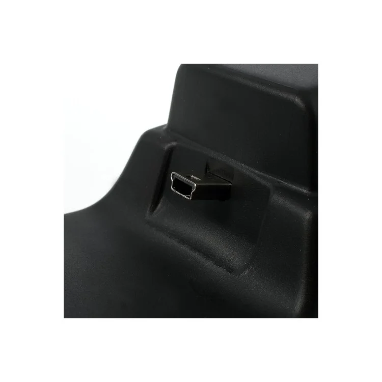 Ipega PG-X001 Dual Charger with 700mAh Battery & Battery Cover for Xbox One Controller